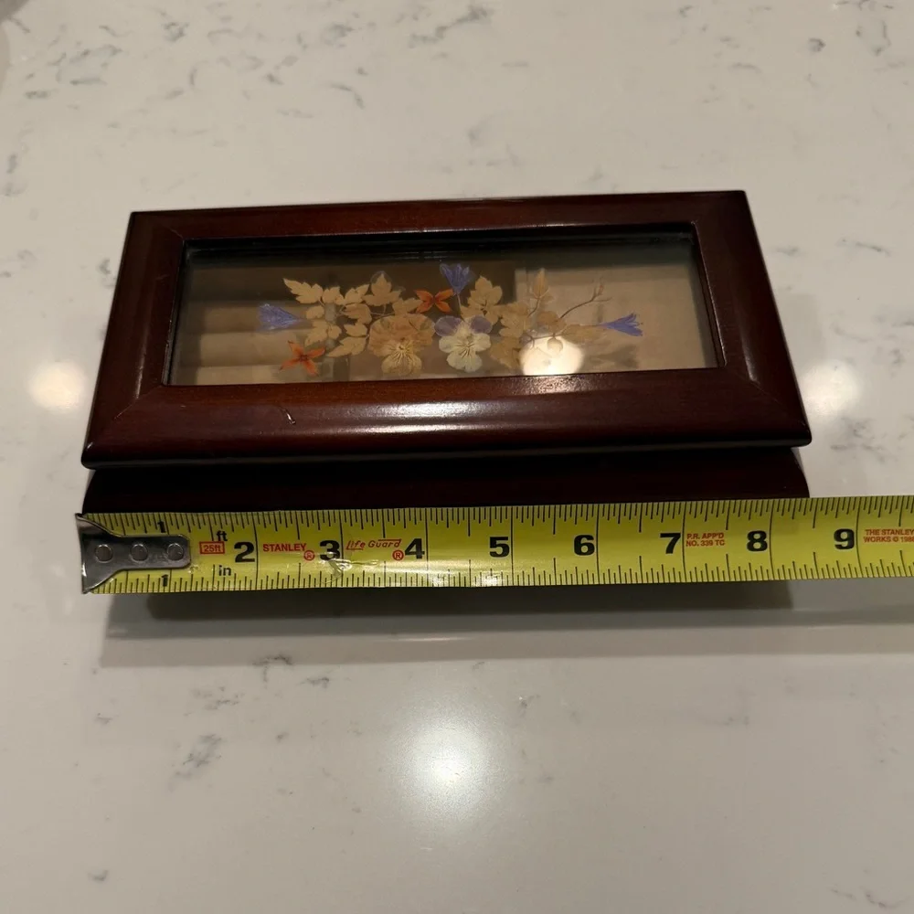 Bombay Pressed Flowers Wooden Musical Jewelry Box Plays Love Story Vintage 1990